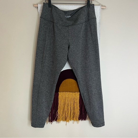 Athleta Delancey Herringbone Tight Black Size xlarge - Picture 2 of 8